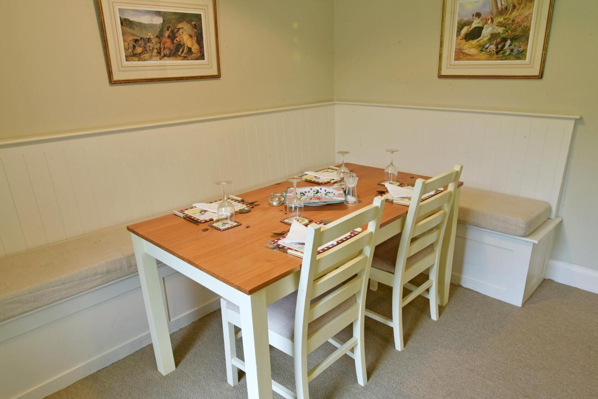 Gardeners Cottage Chesthill Extérieur photo